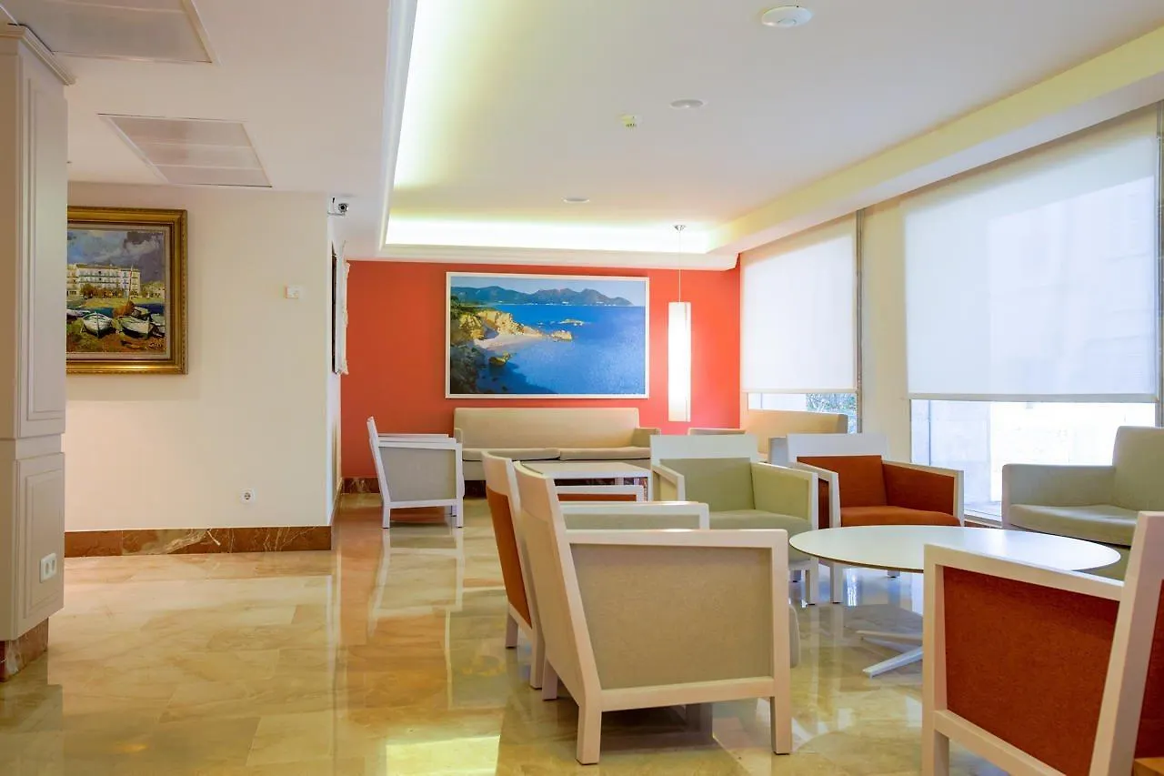 Hotel Cala Bona 3*, Cala Bona (Mallorca)
