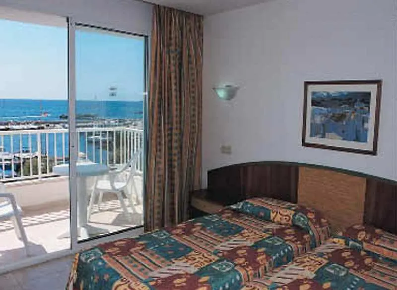 Hotel Cala Bona Spain